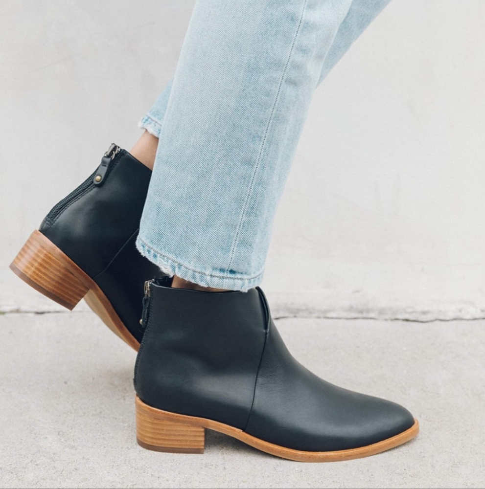 Soludos Venetian Leather Ankle Boot Black Size 9